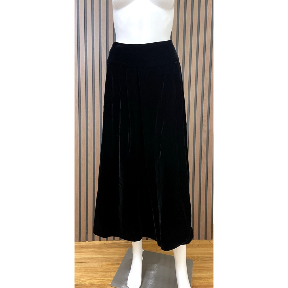 Scott McClintock‎ Women's 6 Black Skirt Acetate Blend A Line Velvet Back Zip